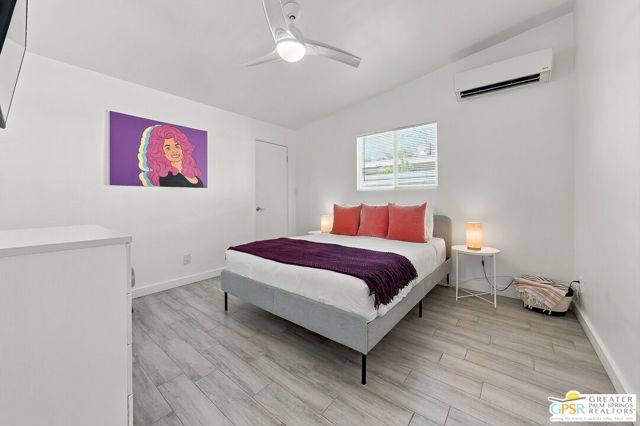 963 S Paseo Caroleta, Palm Springs, CA 92264