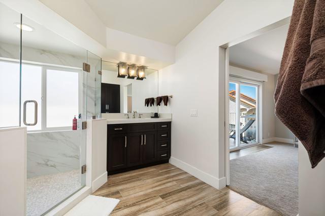 291 Vista Royale W Circle, Palm Desert CA: https://media.crmls.org/mediaz/feb30543-eed6-478d-b13d-67a7badd9855.jpg