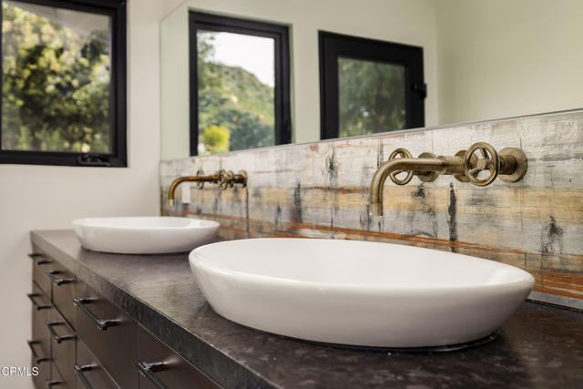 Detail Gallery Image 23 of 42 For 1417 Foothill Rd, Ojai,  CA 93023 - 4 Beds | 3 Baths