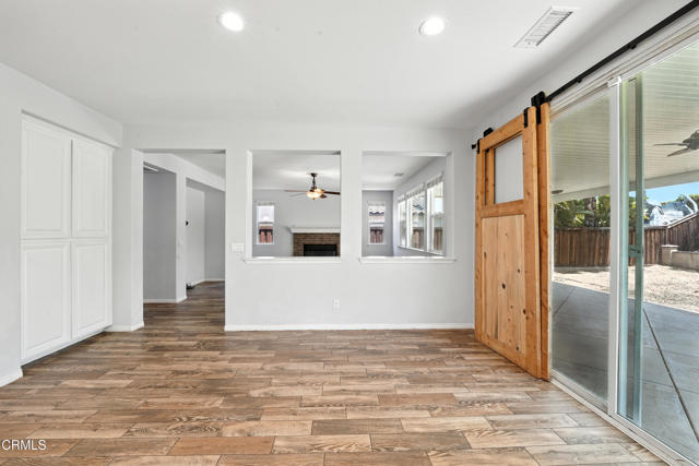 29039 Shorecliff Circle, Menifee CA: https://media.crmls.org/mediaz/feb42d09-3978-4fae-aa86-4bd1045d7e62.jpg