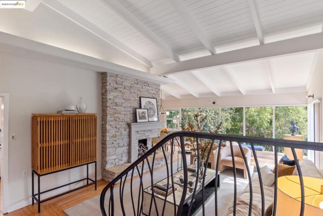 Image 3 of 53 For 1297 Sunnyhills Rd