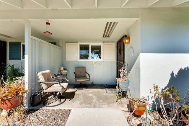 Detail Gallery Image 42 of 47 For 3685 Vista Campana N #56,  Oceanside,  CA 92057 - 3 Beds | 2 Baths