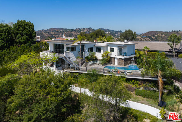 3 Bed Home for Sale in Los Angeles, California
