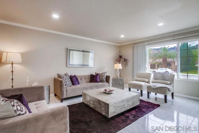 15380 Via La Gitano, Poway CA: https://media.crmls.org/mediaz/feb5d836-4c86-4976-8e9e-ce84432c16ae.jpg