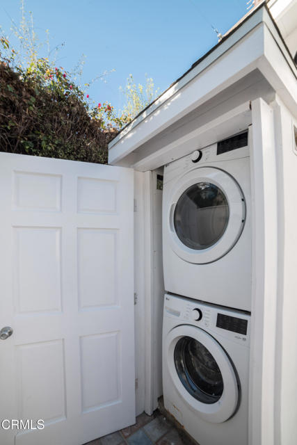 Detail Gallery Image 32 of 37 For 214 Pearl St, Redondo Beach,  CA 90277 - 2 Beds | 2 Baths