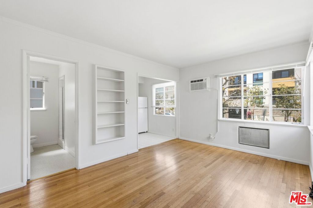 1748 Malcolm Avenue #1