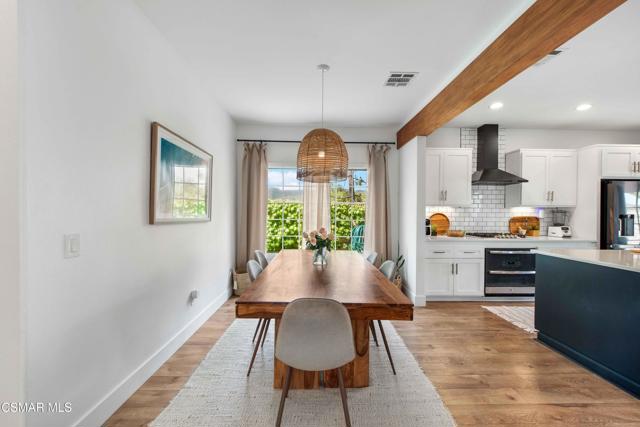 2658 Morning Grove Way, Thousand Oaks CA: https://media.crmls.org/mediaz/feb76cd0-eabb-4943-afdc-5c652ea6d898.jpg