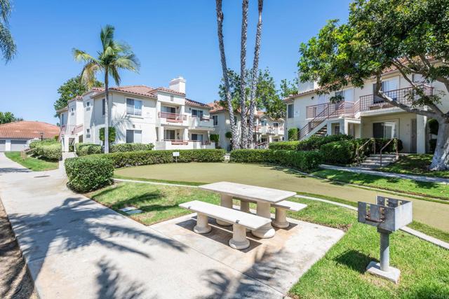 Detail Gallery Image 15 of 44 For 405 Stoney Point Way #96,  Oceanside,  CA 92058 - 2 Beds | 2 Baths