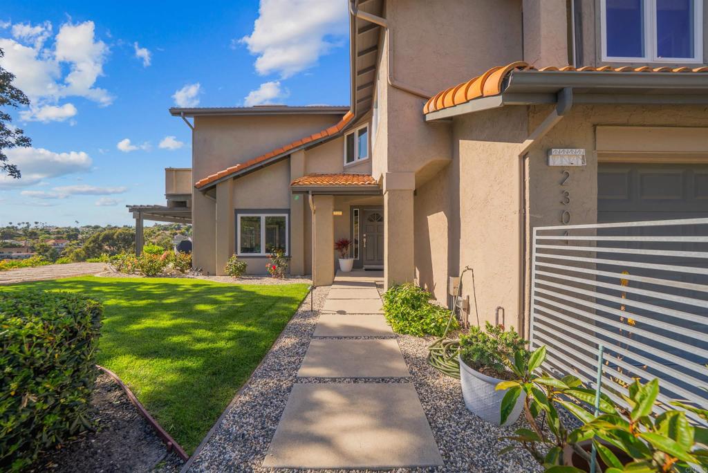 2304 Back Nine Street - photo 9