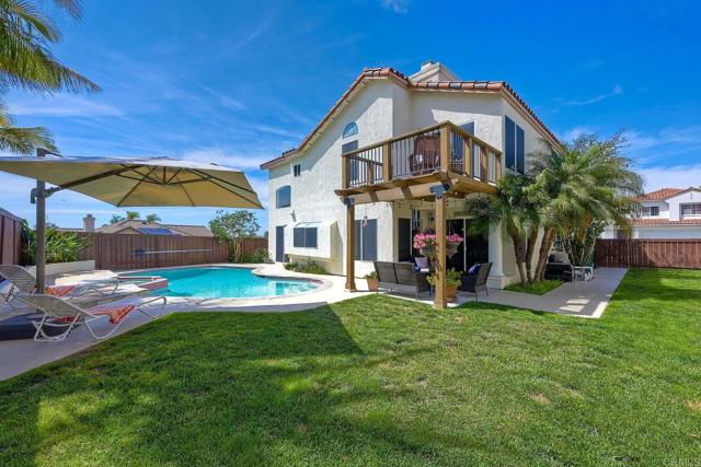 3737 Hillview Way, Oceanside CA: https://media.crmls.org/mediaz/feb958ac-b599-456e-ae0a-b6bad4fcc2e8.jpg