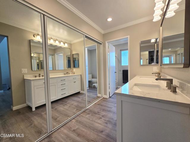 3123 Woodfern Circle, Thousand Oaks CA: https://media.crmls.org/mediaz/febae3b2-368d-405d-963d-40941b01599c.jpg