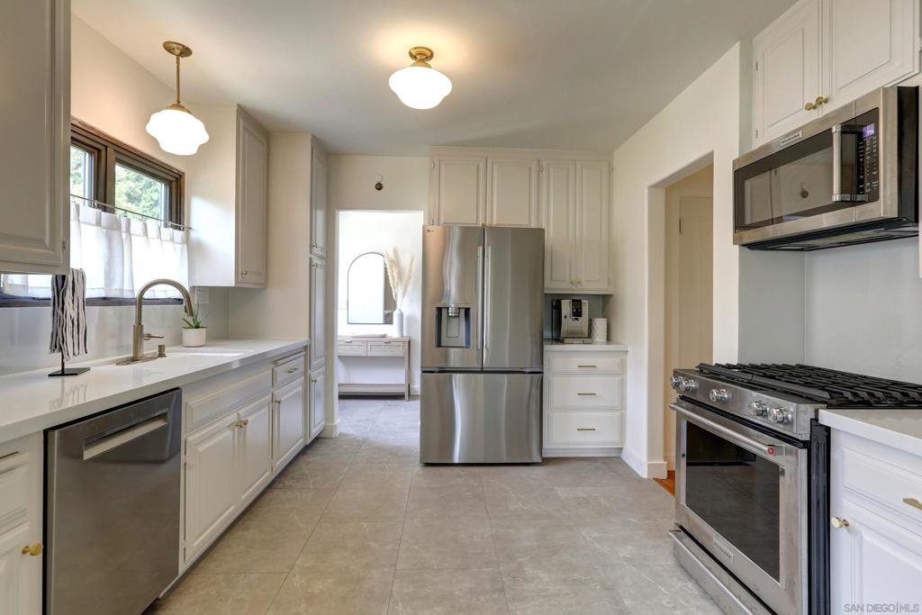 3316 Freeman St - photo 11