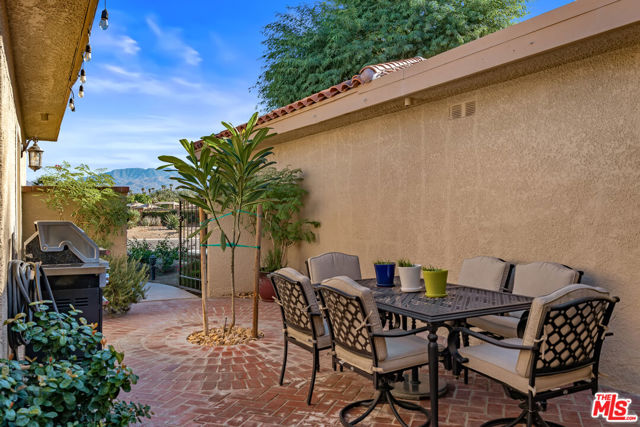 143 La Cerra Drive, Rancho Mirage, CA 92270
