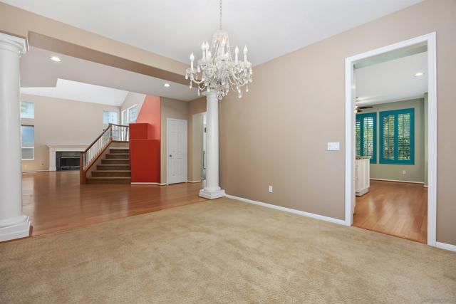 12722 Sandy Crest Ct, San Diego CA: https://media.crmls.org/mediaz/febb953d-a502-497d-aa64-617c09194e58.jpg