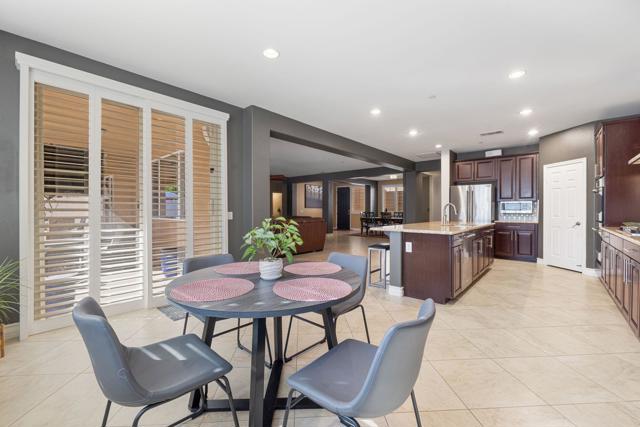 Image 5 of 35 For 48144 Newport Bridge Place