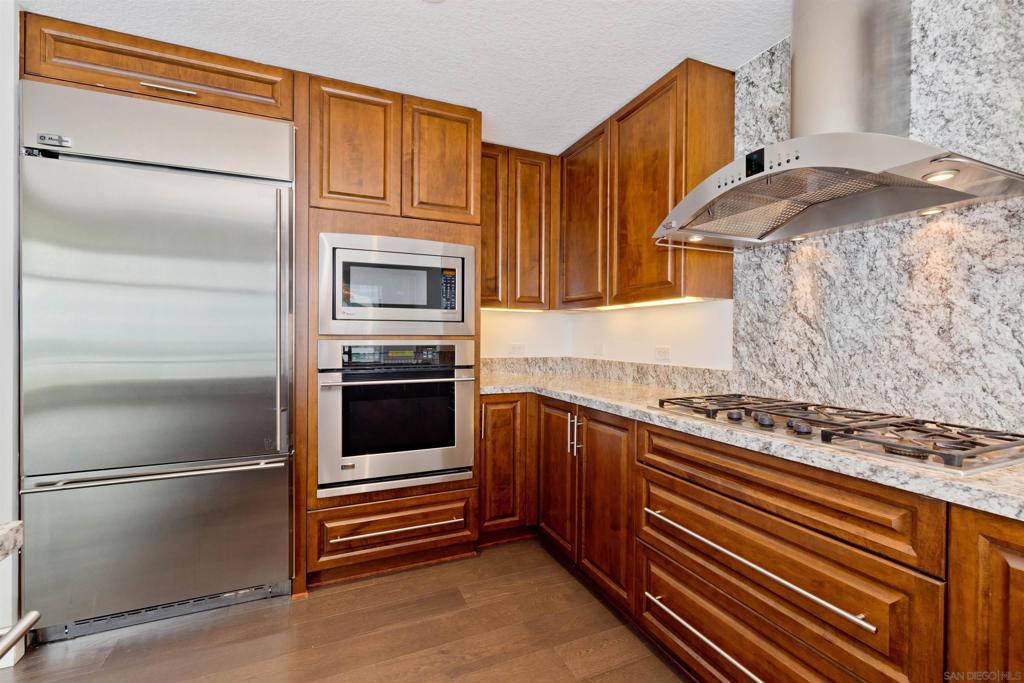 1205 Pacific - photo 10