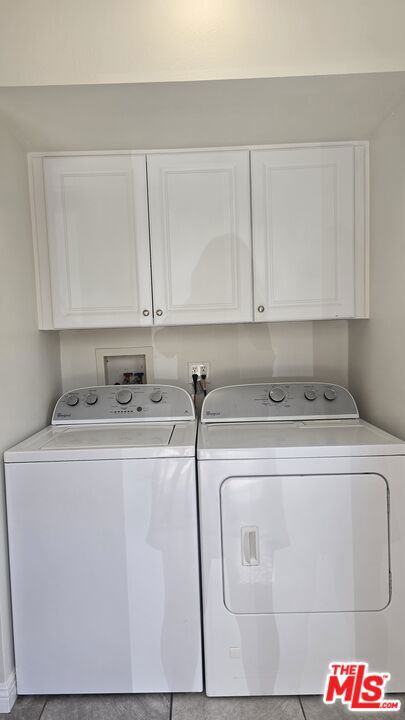 4514 W 11th Place, Los Angeles CA: https://media.crmls.org/mediaz/febd886a-1bb6-407c-9343-4a9b7e9f4014.jpg