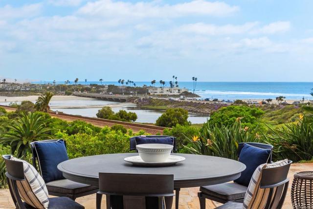 Detail Gallery Image 1 of 29 For 105 via De La Valle, Del Mar,  CA 92014 - 4 Beds | 4/1 Baths
