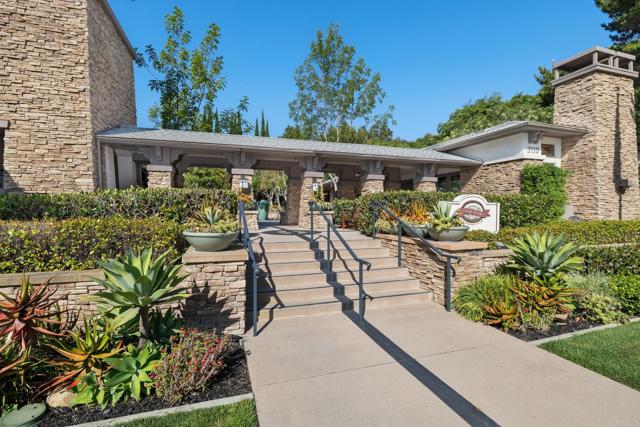 Detail Gallery Image 24 of 34 For 9753 W Canyon #4,  San Diego,  CA 92123 - 3 Beds | 2/1 Baths