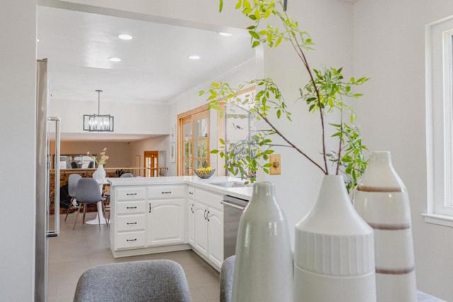 412 Bluefield Drive, San Jose CA: https://media.crmls.org/mediaz/fec1749a-dd8b-4358-9825-0f6694e9af26.jpg