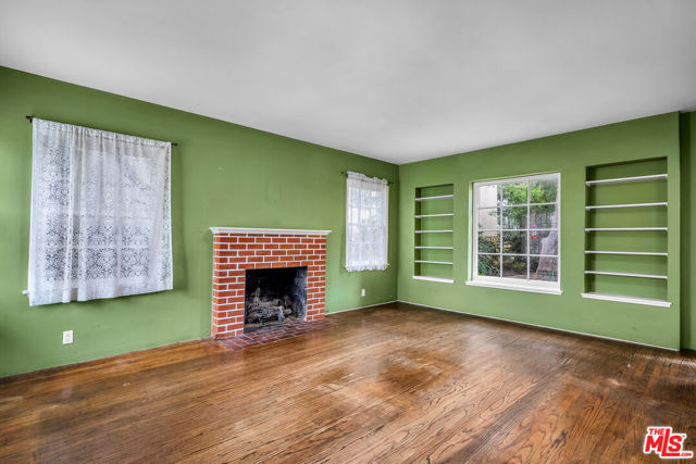 713 Broadway, Redondo Beach, California 90277, 3 Bedrooms Bedrooms, ,2 BathroomsBathrooms,Residential,Sold,Broadway,25617063