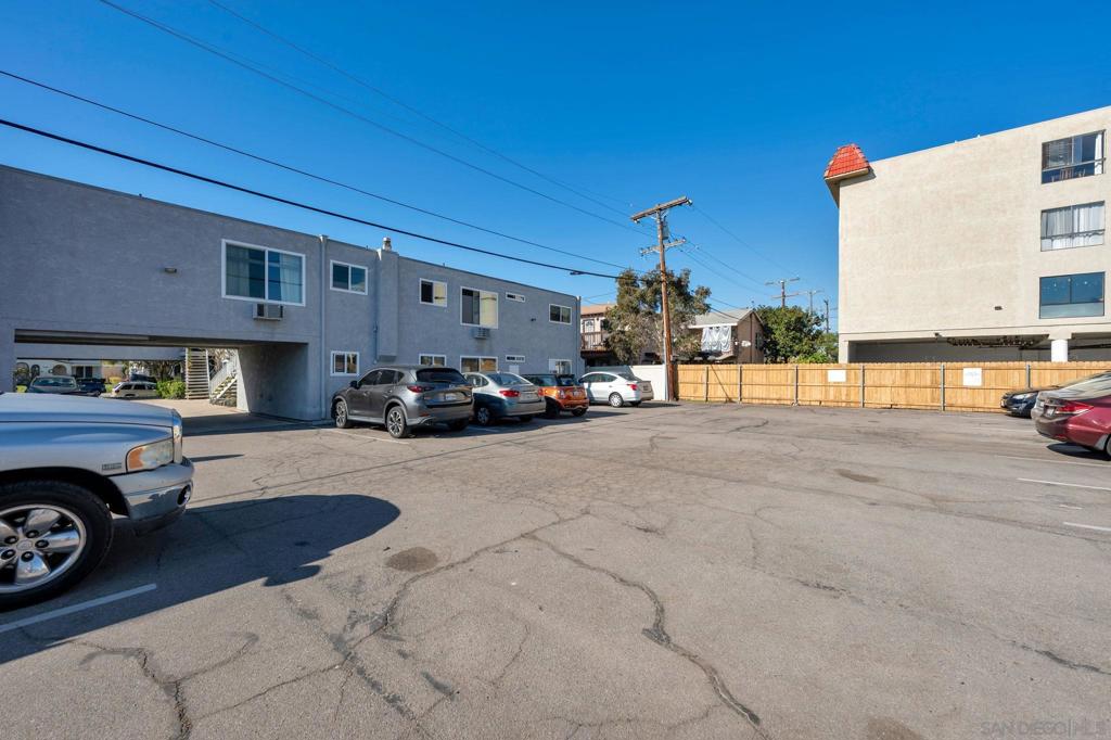 4451 35th Street - photo 17