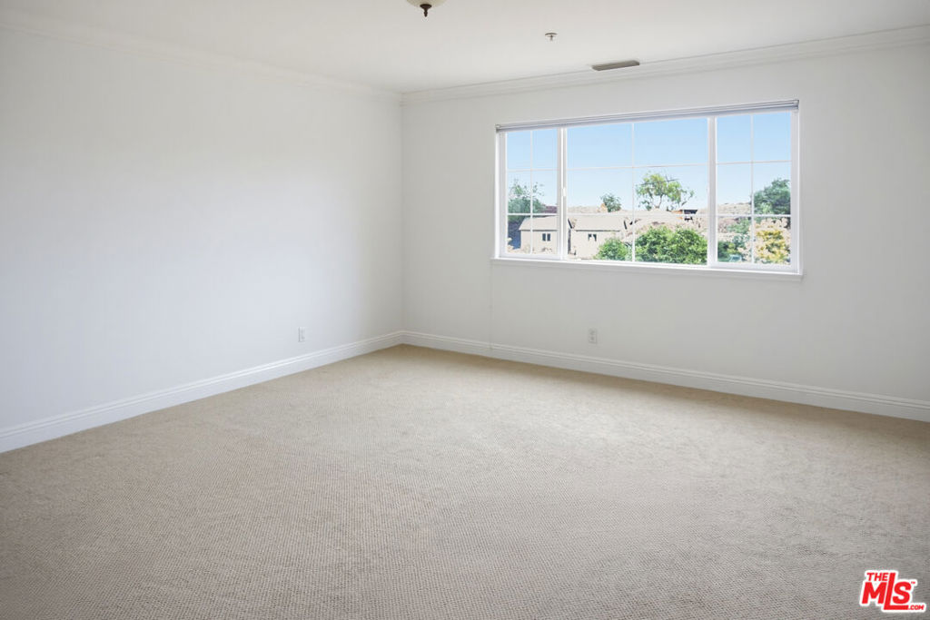 MLS #26870797 image #16