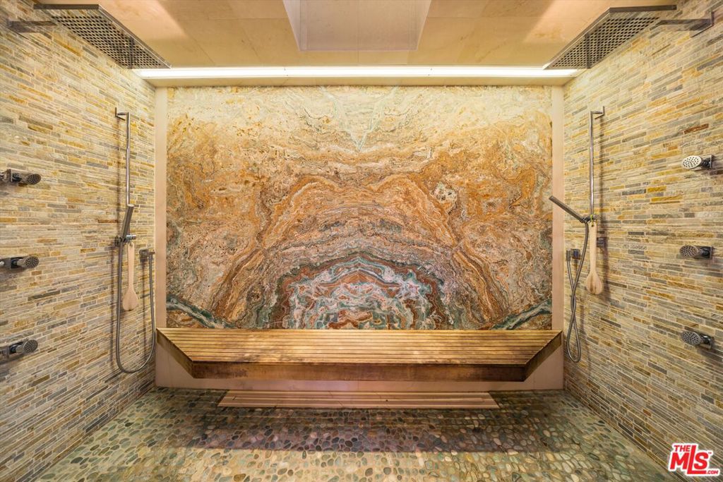 MLS #25557351 img 31