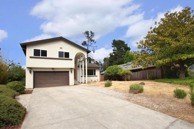 1079 Sumner Avenue, Aptos CA: https://media.crmls.org/mediaz/fec48e20-244e-4b28-a12e-901e33439031.jpg