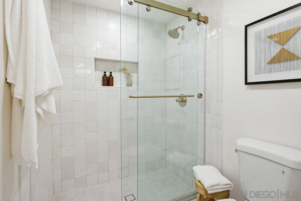 585 Sierra Ave - photo 20