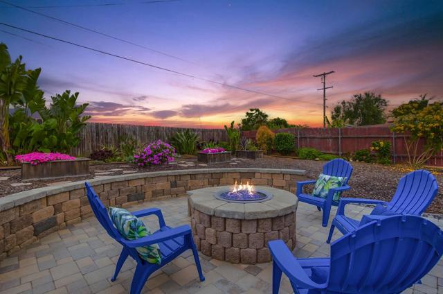 3275 Moccasin Ave, San Diego CA: https://media.crmls.org/mediaz/fec6415d-f2a8-43eb-9a9e-4154cabf63fa.jpg