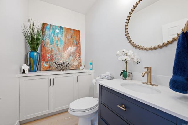 Detail Gallery Image 5 of 27 For 720 Crooked Path Pl, Chula Vista,  CA 91914 - 5 Beds | 3/1 Baths