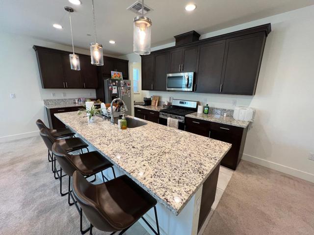 1460 Waterwheel Lane, Hollister CA: https://media.crmls.org/mediaz/fecda8a2-e8b1-4872-8d53-53a8fa201de3.jpg