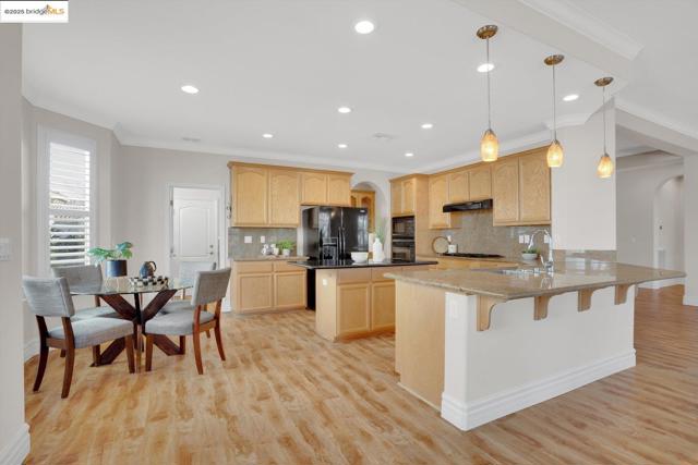 517 Marianna PL, Rio Vista CA: https://media.crmls.org/mediaz/fecdd1e6-2fbe-481c-bcc2-15ef89a56795.jpg