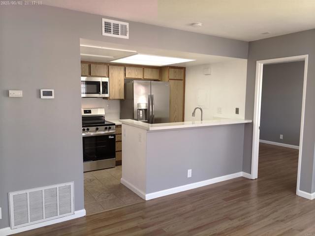 Detail Gallery Image 10 of 48 For 707 Eastshore Terrace #26,  Chula Vista,  CA 91913 - 2 Beds | 2 Baths
