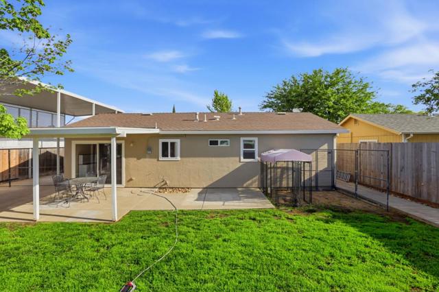 2048 Southwood Drive, Vacaville CA: https://media.crmls.org/mediaz/fecdfdf9-6333-44d7-9fef-ec9d77d16e27.jpg