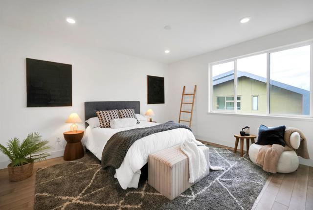 45039 Insight St, Fremont CA: https://media.crmls.org/mediaz/fece44f2-9010-49d1-9611-d8d56d93e819.jpg