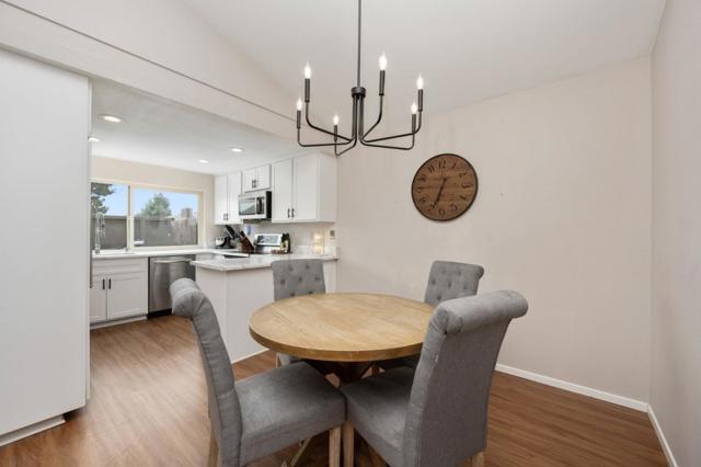 3575 Guava Way, Oceanside CA: https://media.crmls.org/mediaz/fecee409-43d9-41a9-8f5d-a7ee4fdf3d14.jpg