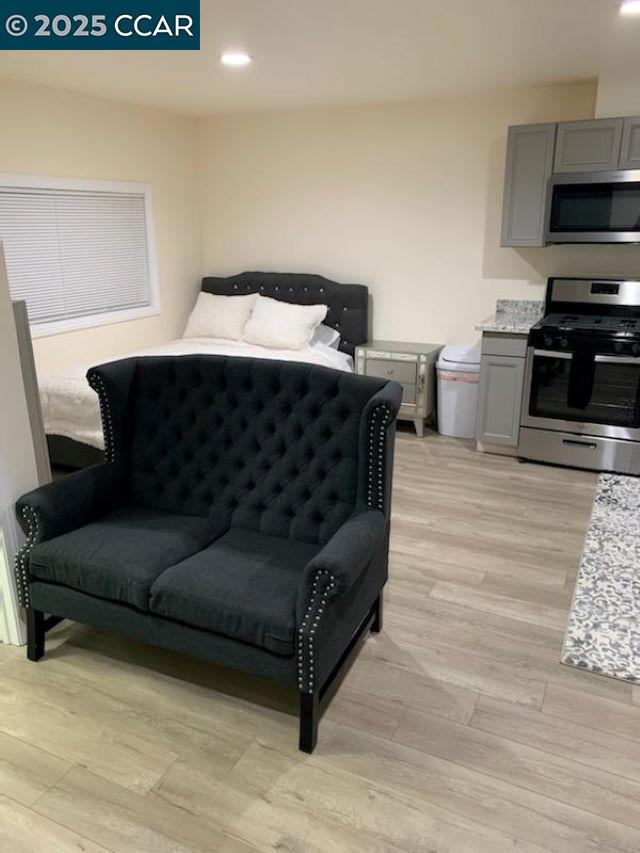 112 El Monte Ave, Vallejo CA: https://media.crmls.org/mediaz/fecfcb1e-e473-4796-98eb-e63e924eccb6.jpg