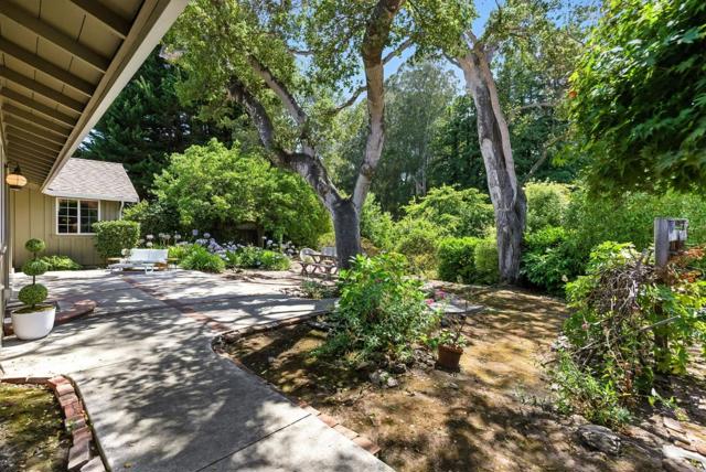 711 Riverview Drive, Capitola CA: https://media.crmls.org/mediaz/fed01703-9ece-489c-93c3-5b1db41f4788.jpg
