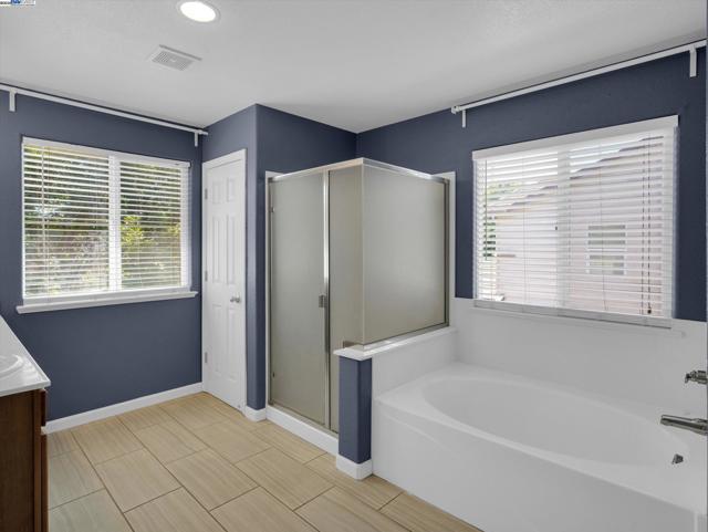 1413 Angus St, Patterson CA: https://media.crmls.org/mediaz/fed159ee-ab60-48a1-9a71-6ae0a76e7ea0.jpg