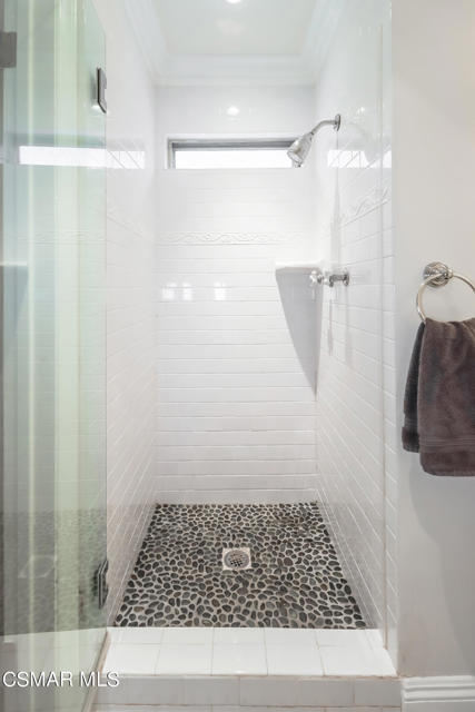 90 Sherwood Drive, Westlake Village CA: https://media.crmls.org/mediaz/fed1f570-5328-4283-acda-5da25c97ae64.jpg