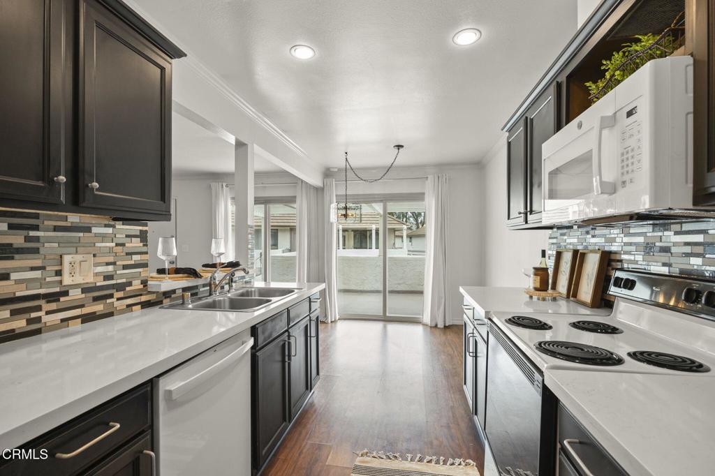 MLS #V1-30257 img 16