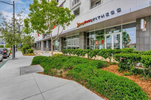 285 Wild Rose Way, Milpitas CA: https://media.crmls.org/mediaz/fed6f08f-2af1-4fb7-b6d4-514ae615cc8c.jpg