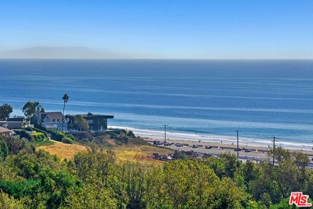 Drew Fenton | 6240 Tapia Drive Malibu CA | MLS: 7284330