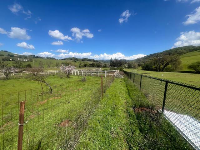 5390 Little Uvas Road, Morgan Hill CA: https://media.crmls.org/mediaz/fed72fae-1915-4fb5-8528-2c80ad47997f.jpg
