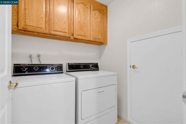 337 Saclan Terrace, Clayton CA: https://media.crmls.org/mediaz/fed761dc-c792-48a9-ab32-27d52b2fcc11.jpg