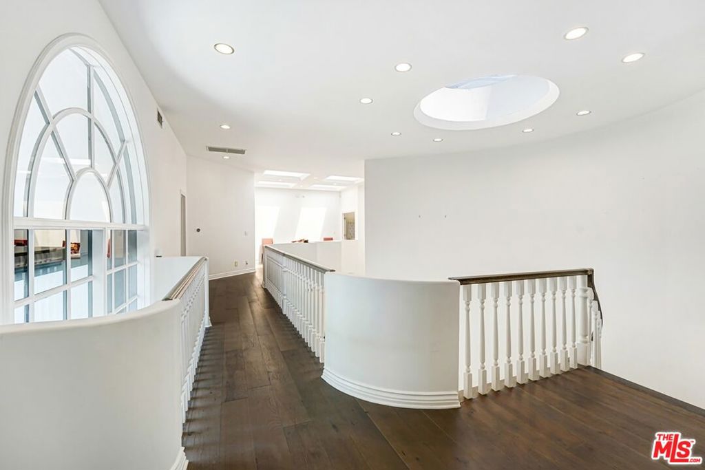MLS #26860473 image #18