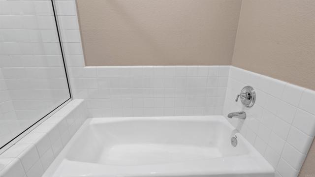 2894 Torrey Pines Rd, La Jolla CA: https://media.crmls.org/mediaz/fed875f6-d7a8-4256-be5b-4241ae83e70e.jpg