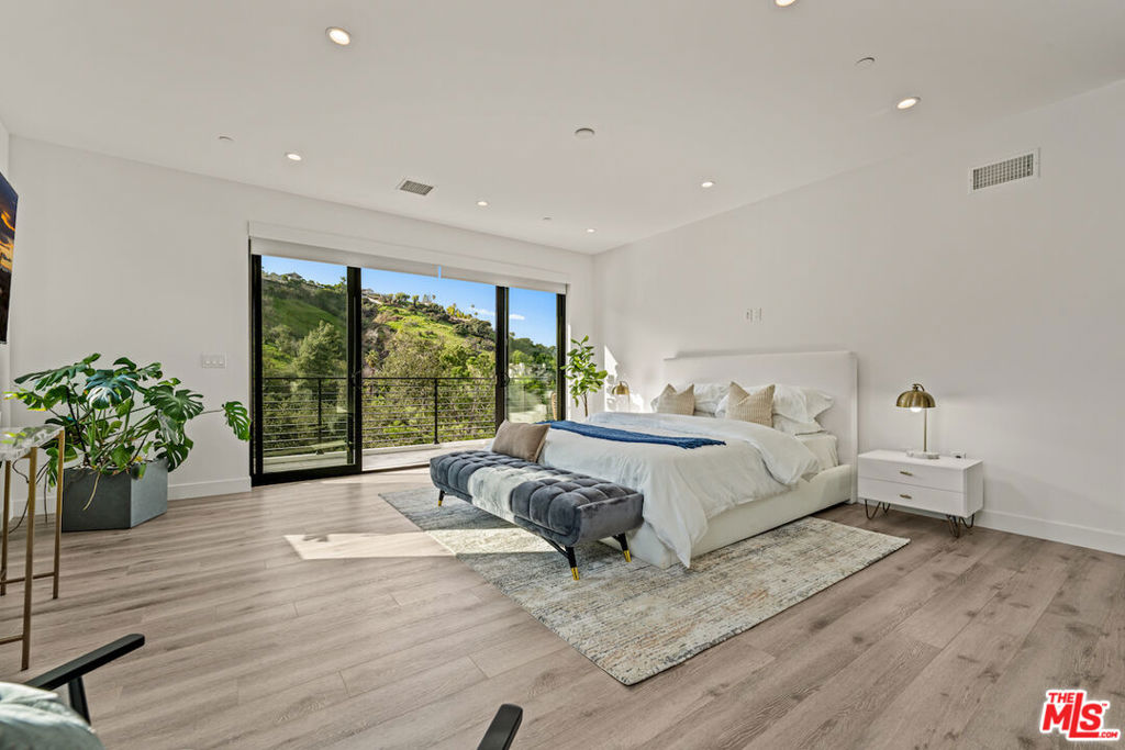 3820 Knobhill DriveSherman Oaks img 21